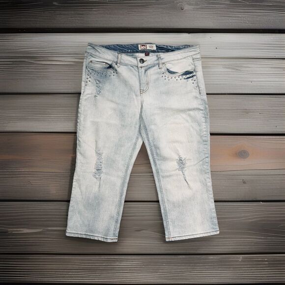 LEI Ashley Low Rise Capri Jeans 15 (34x19) Light Wash Super Stretch Embellished - Picture 1 of 10